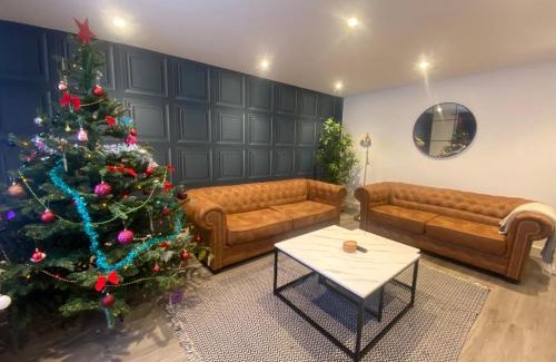 Shoscombe House | 17A Stella house nr Bath