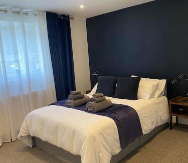 Shoscombe House | 17A Stella house nr Bath