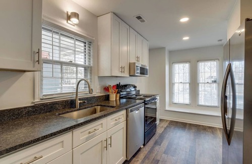 Hillsboro Village Condo | 17th Ave South Unit B
