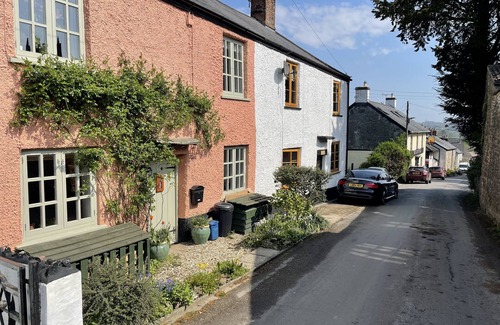 Christchurch Cottage | 17th Century character cottage in pretty Devon village