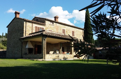 Tregozzano Villa | 17th century farmhouse with private pool and Wi-Fi and air conditioning