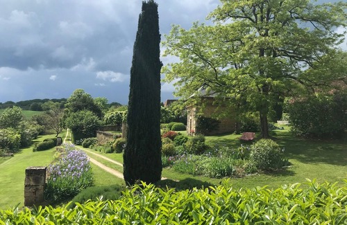 Nailhac House | 17th century manor house of great comfort in idyllic surroundings