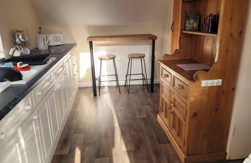 Retford Cabin | 17th-Century1Bed/Studio/PetsOk/Garden/Wifi