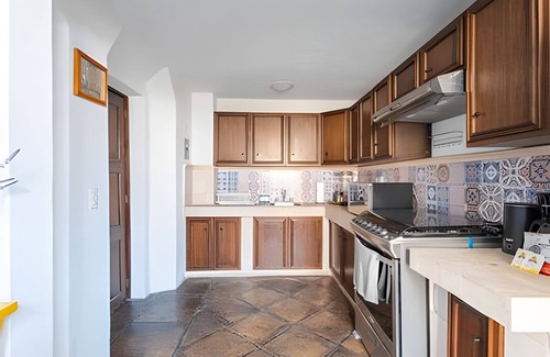 El Carmen House | 17th Century “Casa de la Virgen” | 5Beds + Parking