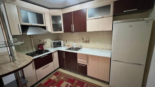 Shymkent Apartment | 18 Самый центр Идеально для командированных и туристов Чисто оснащенно исправно уютно