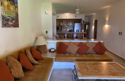 Diaz Ordaz Apartment | 18 - 301 A Beautiful Apartment With Garden View