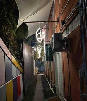 Santurce House | 18 Bedrooms 32 guest La placita de Santurce By RentalsPR