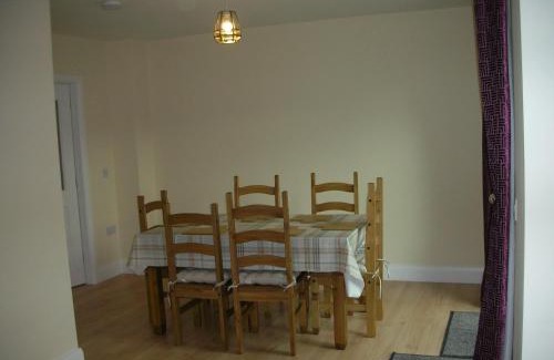 Durrus House | 18 Carraig Naofa