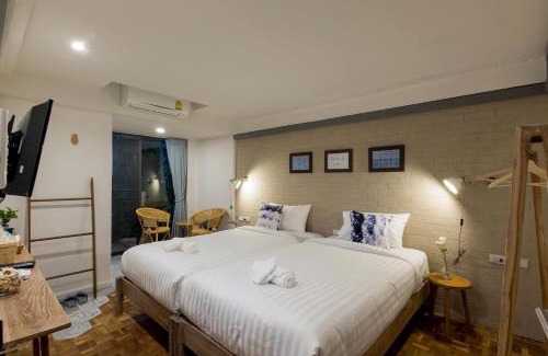 Old City Bed & Breakfast | 18 In Town Homestay