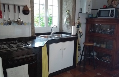 Urdilde House | 18 km from Santiago. Quiet area and ideal for families. Pets Allowed.