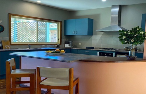 Hawks Nest House | 18 Koonwarra Drive Hawks Nest