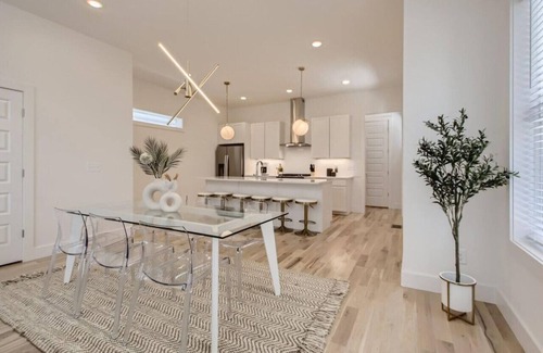 Berry Hill House | 18- Luxe Modern Home- The Music City Collection