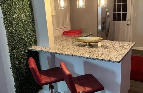 Atlanta House | 18 min awy frm ✈️ Cozy residential home . FREE PRKING