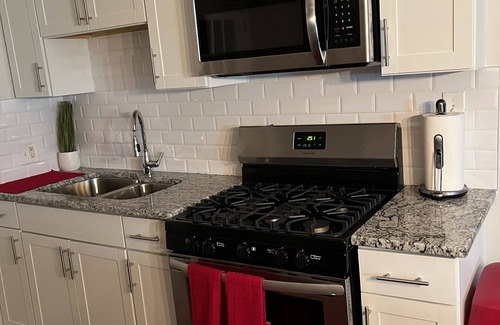 Atlanta House | 18 min awy frm ✈️ Cozy residential home . FREE PRKING
