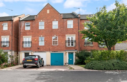 Acomb House | 18 Regent Mews · Bright & Spacious Family Home | Pass the Keys