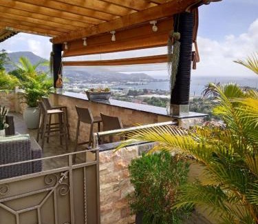 Zig Zag Ward House | 180 Degrees Self-Catering