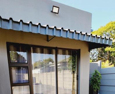 Vryheid Apartment | 180 on Emmet