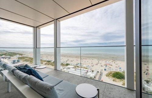 Nieuwpoort-aan-Zee Apartment | 180° Seaview