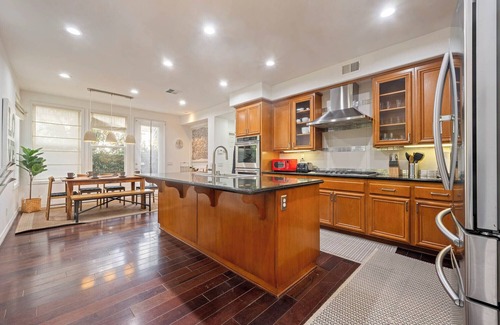 Stevenson Ranch House | 180 - Stevenson Ranch Getaway