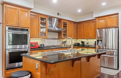 Stevenson Ranch House | 180 - Stevenson Ranch Getaway