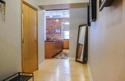 Wholesale District Apartment | 1800 Sq Ft Loft Downtown Near Convention Center