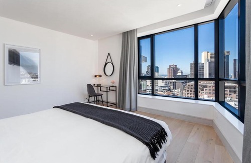 Cape Town City Centre Apartment | 1801 Mandela Rhodes Penthouse
