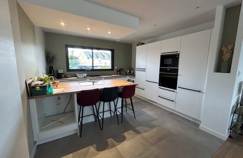 Lambezellec House | 180m2 family home with heated pool