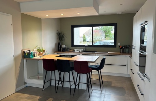 Lambezellec House | 180m2 family home with heated pool