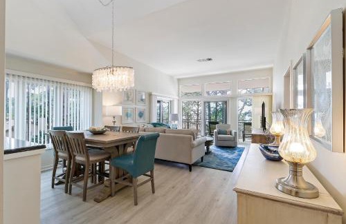 South Beach Villa | 1838 Beachside Tennis
