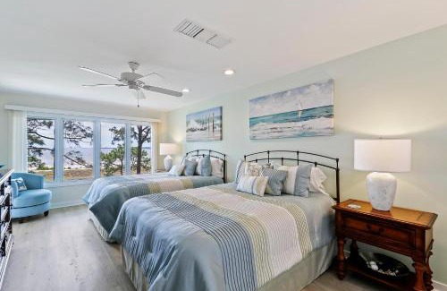 South Beach Villa | 1838 Beachside Tennis