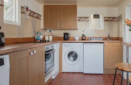 Fanore Cottage | "1844 Seascape Cottage" Wild Atlantic Way in Fanore.