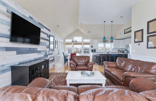 Ocean Sands House | 1848 - Patriots Place 6-bed 5.5-bath Corolla, NC, pet friendly, private pool, hot tub, game room