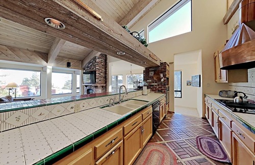 Mammoth Lakes Condo | 1849 Condos 410
