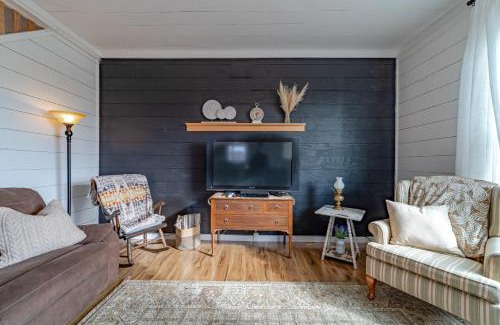 Ferndale House | 1858 Homestead
