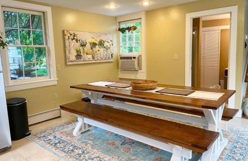 Madison House | 1860's Colonial House Near Downtown and Beaches!