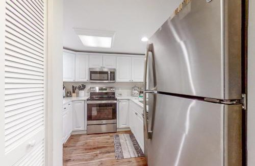 Fernandina Beach Apartment | 1862 Turtle Dunes