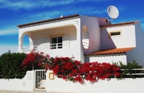 Porches Villa | 187 M² House With Pool - Air Conditioning Next To Beaches
