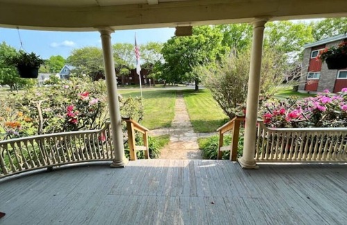 Town of Union House | 1878 Victorian Charmer