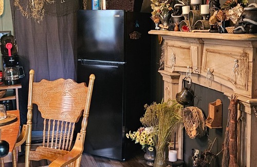 Centreville House | 1880s country Victorian getaway with dark eclectic decor