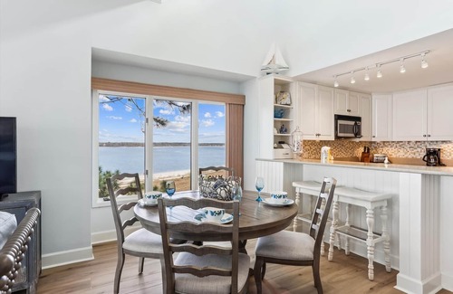 South Beach Villa | 1883 Beachside Tennis ~ Corner Penthouse Villa with Panoramic Ocean Views!