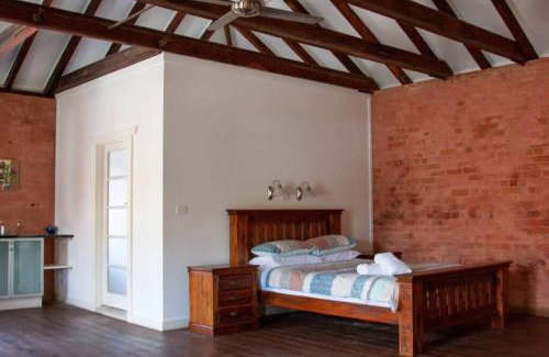 Tumbarumba House | 1885 Warehouse Apartment