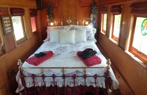 Kaikoura Bed & Breakfast | 1889 Wooden Train Carriage - Wacky Stays - six unique properties in Kaikoura