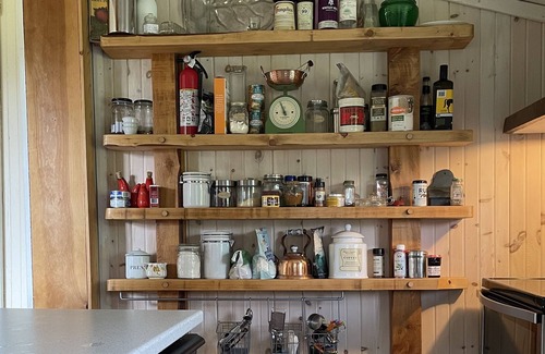 Unorganized Centre Parry Sound Other | 1890's Farmhouse in Wilderness (*With STARLINK and X Country Ski Trails!*)