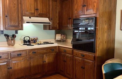 Historic Downtown Franklin House | 1890's Home In Historic Downtown Franklin
