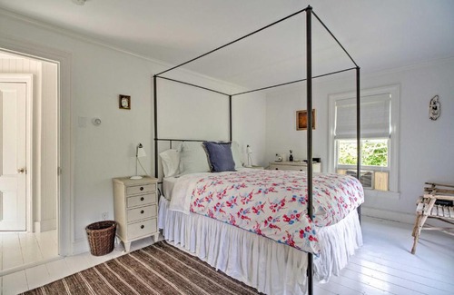 Springs House | 1890s East Hampton Farmhouse in Amagansett Area!