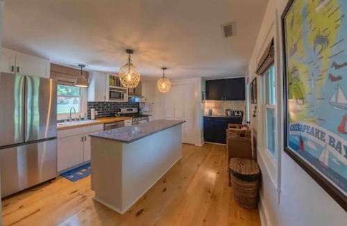 Windmill Point House | 1891 Coastal Charmer: fully renovated farmhouse