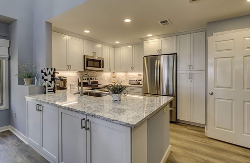 South Beach Condo | 1895 Beachside Tennis - 3rd floor corner unit with phenomenal views