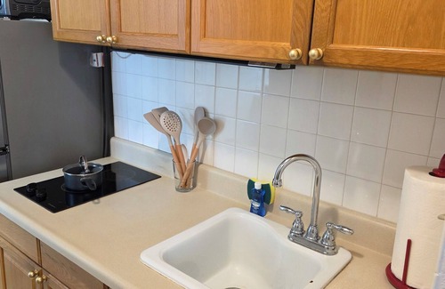 Waikiki Apartment | 18FL Charming air conditioned apartment in Waikiki with scenic view from lanai