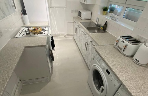 Islington Apartment | 18k home from home- luxury city apartment