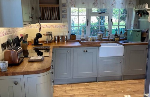 Thornton-le-Moor Cottage | 18th century Country cottage